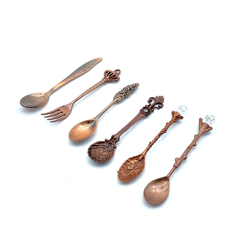 6Pcs Vintage Spoons Fork Cutlery Set Mini Royal Style Metal Gold Carved Teaspoon Coffee Snacks Fruit