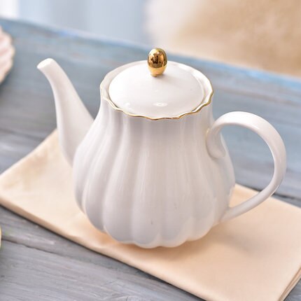 Ceramic Teapot Pumpkin Shape Hand Painted Gold Bone China With Tea Strainer Elegant Pot Set 1L