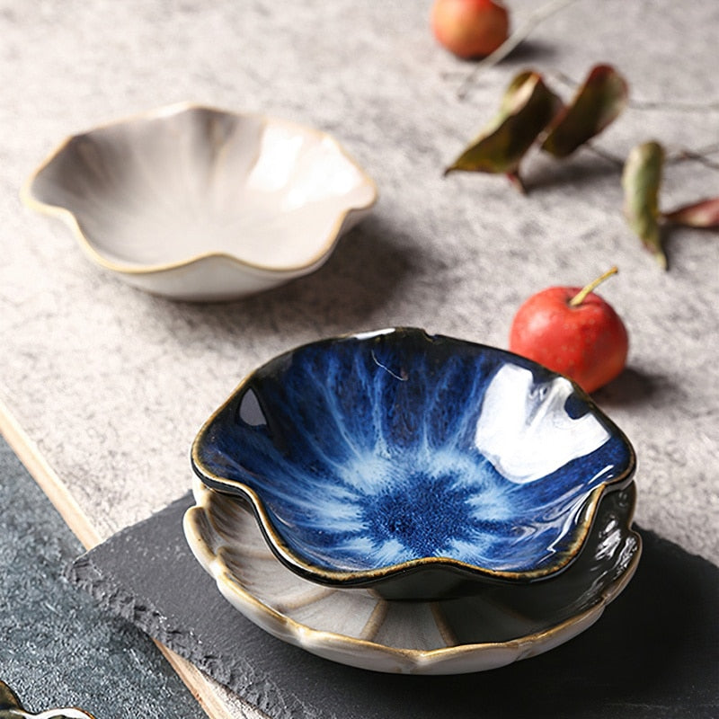 Ceramic Taste Dish Flower Shape Porcelain Nut Saucer Small Plate Mini Soy Sauce Seasoning Tableware