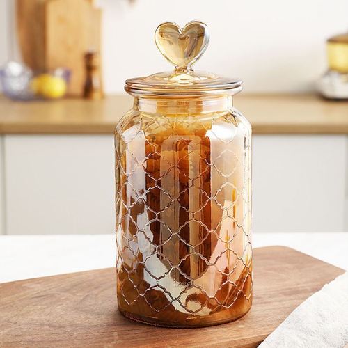 Heart-Shaped Glass Storage Jar Sealed Tea Cans Home Large-Capacity Candy Nut Coffee Bean Kitchen